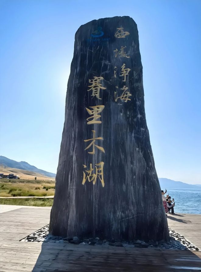 多少钱？骑马穿越草原+沙漠露营 钱花在刀刃上pg电子免费试玩模拟器新疆跟团游10天大概(图5)